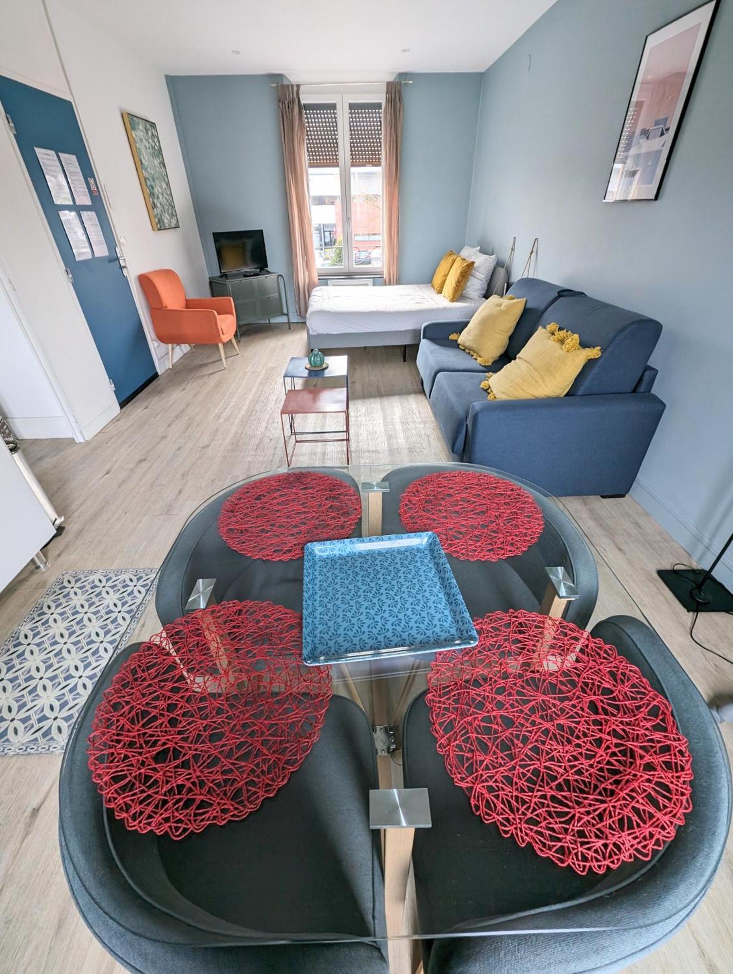 Oslo - Appartement Spacieux Et Cosy Charleville-Mézières Exterior foto